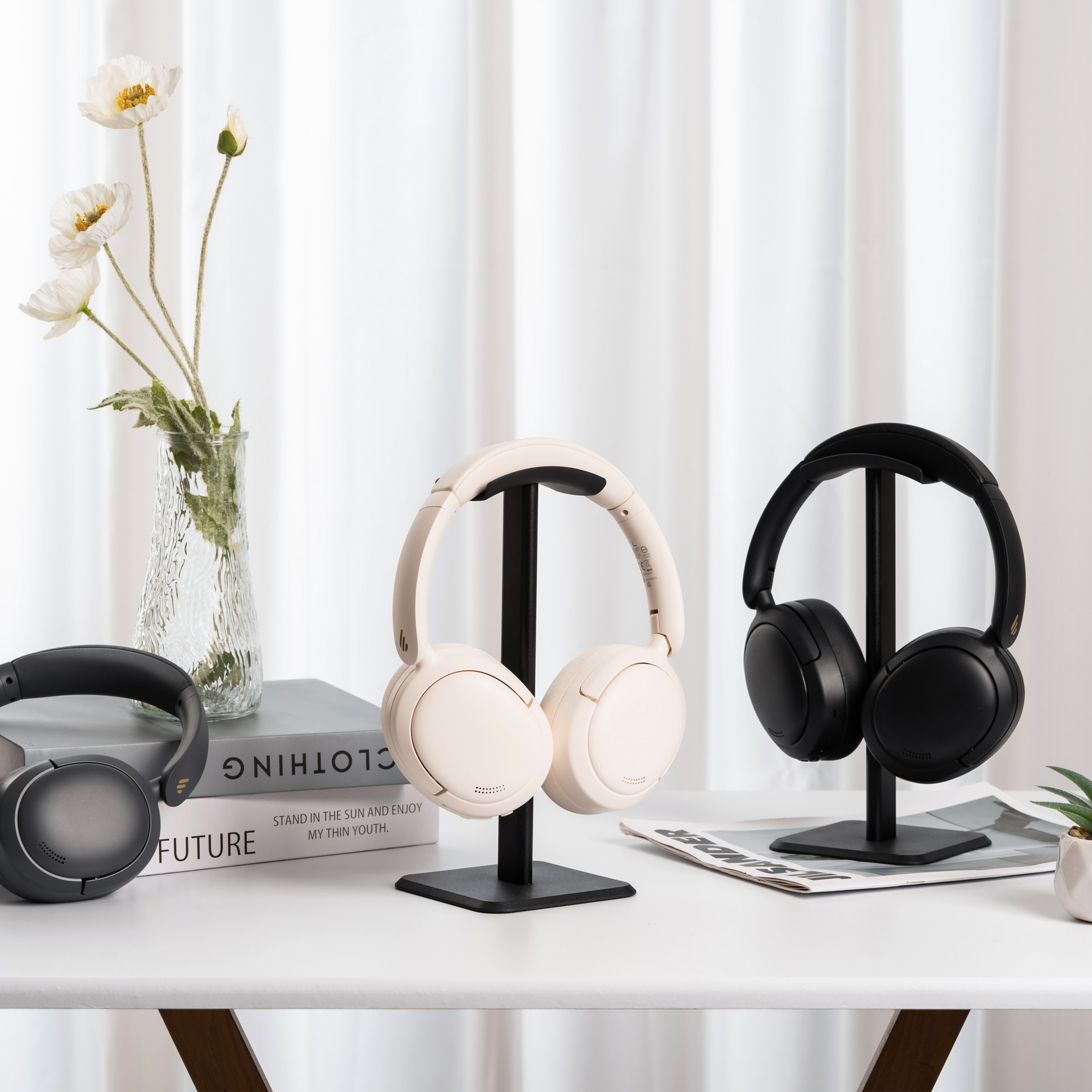 W800BT Pro Wireless Over-ear Headphones