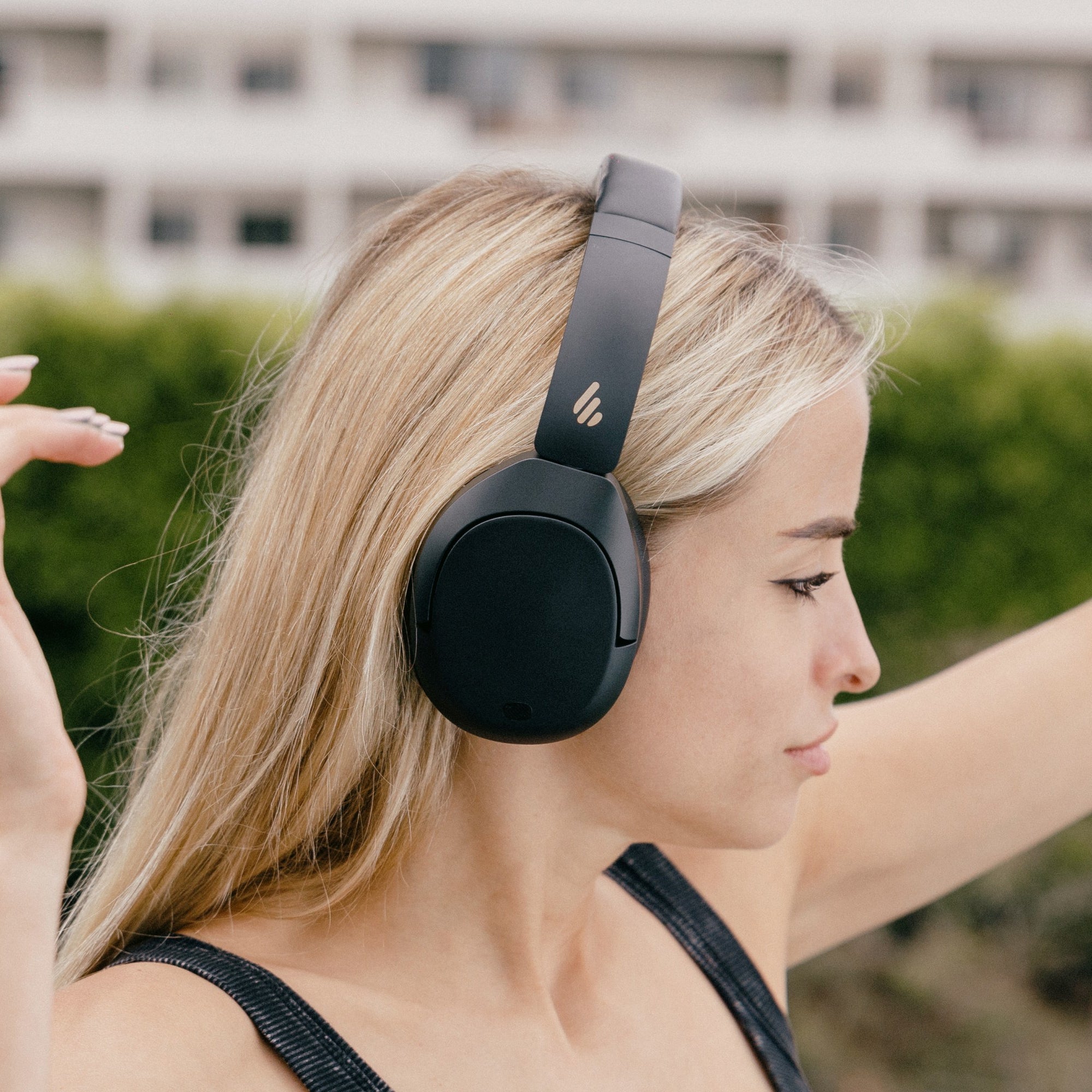 W830NB Wireless Over-Ear Headphones with ANC & Hi-Res Audio