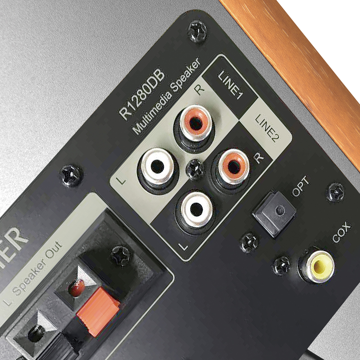 R1280DB Powered Bluetooth Bookshelf Speakers